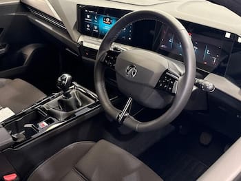 Used Vauxhall Astra 2025 for sale - 79128643: Photo