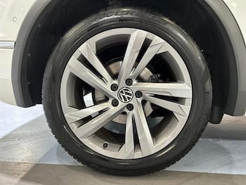 Used Volkswagen Tiguan 2023 for sale - 79605020: Photo