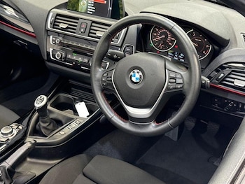 Used BMW 2 Series 2017 for sale - 78984666: Photo