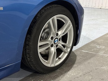 Used BMW 3 Series 2018 for sale - 77152091: Photo