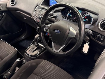 Used Ford Fiesta 2017 for sale - 78463004: Photo