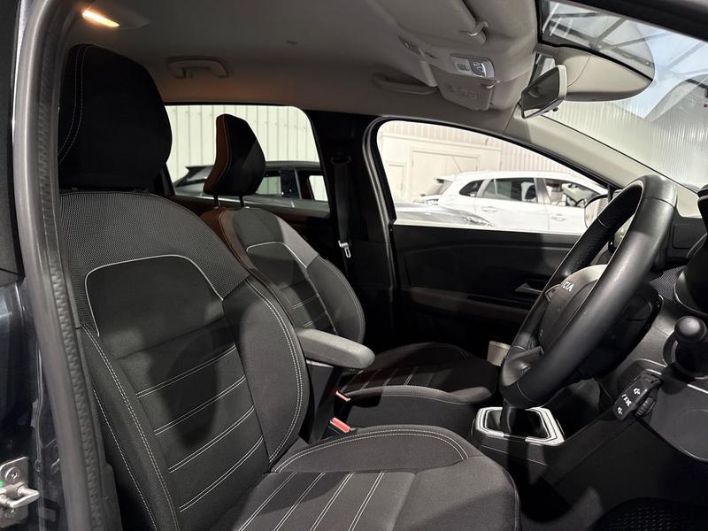 Used Dacia Jogger 2023 for sale - 76835623: Photo 16