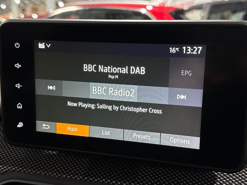 Used Dacia Jogger 2023 for sale - 76835623: Photo 27