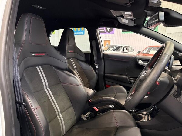 Used Ford Puma 2023 for sale - 75538940: Photo 16