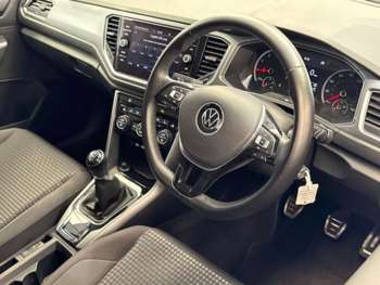 Used Volkswagen T-Roc 2021 for sale - 75113469: Photo