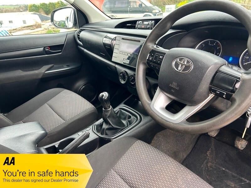 Used Toyota Hilux 2020 for sale - 76993825: Photo 12