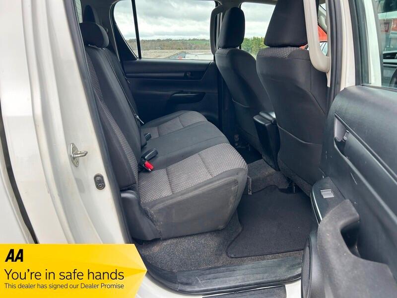 Used Toyota Hilux 2020 for sale - 76993825: Photo 14