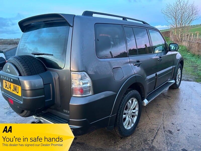 Used Mitsubishi Shogun 2014 for sale - 77468211: Photo 2