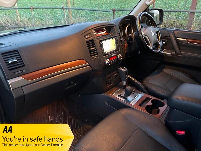 Used Mitsubishi Shogun 2014 for sale - 77468211: Photo 8