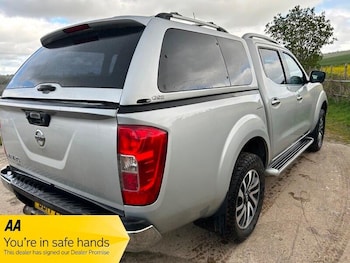 Used Nissan Navara 2017 for sale - 78220007: Photo