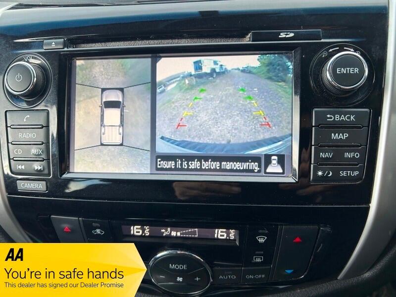 Used Nissan Navara 2017 for sale - 78220007: Photo 8