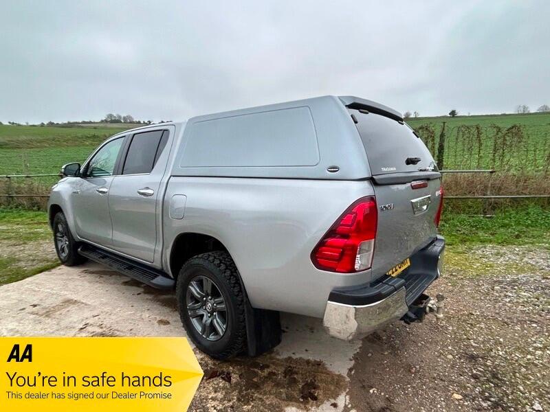 Used Toyota Hilux 2022 for sale - 77040575: Photo 7