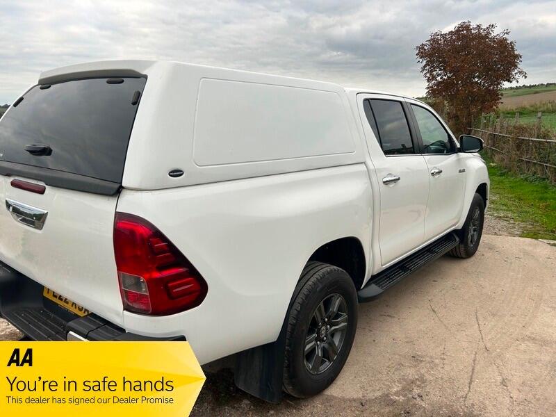 Used Toyota Hilux 2022 for sale - 76306649: Photo 2