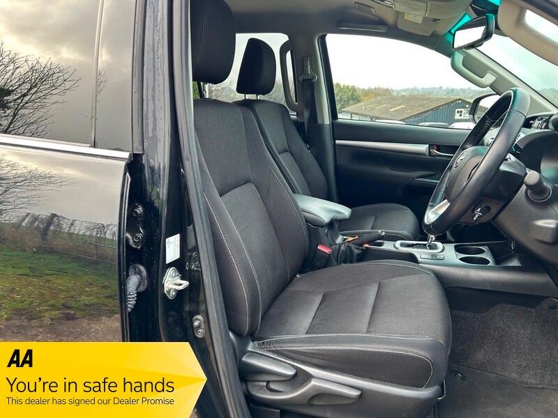 Used Toyota Hilux 2022 for sale - 77254873: Photo 11