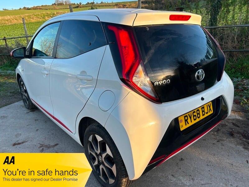 Used Toyota AYGO 2019 for sale - 76620520: Photo 11