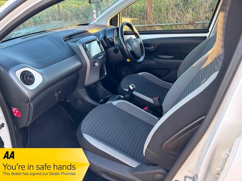 Used Toyota AYGO 2019 for sale - 76620520: Photo 15