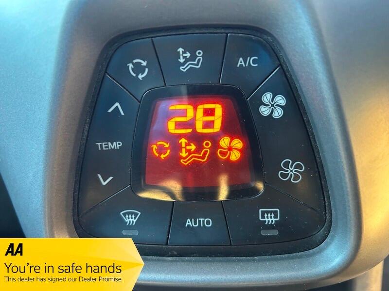 Used Toyota AYGO 2019 for sale - 76620520: Photo 21