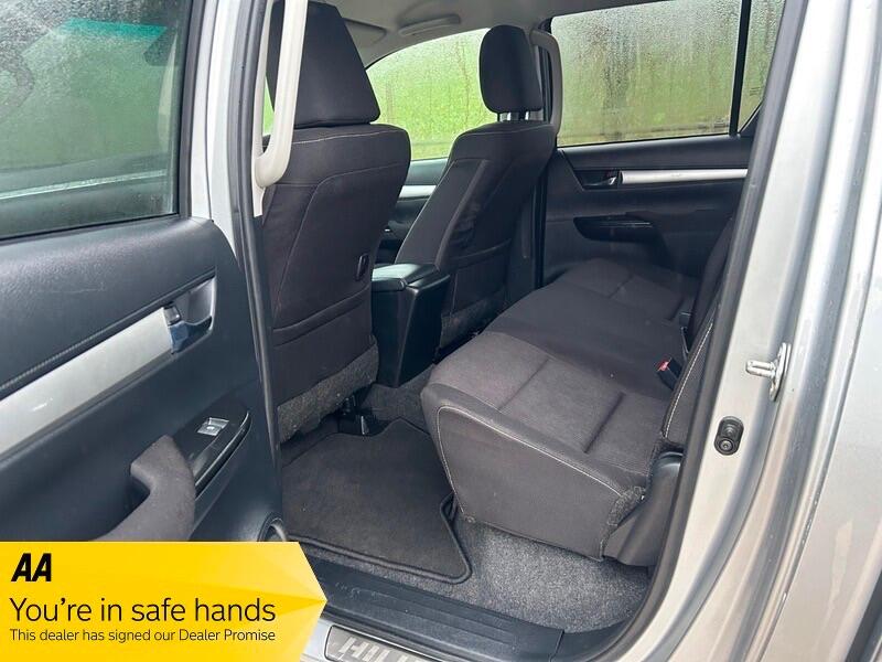 Used Toyota Hilux 2022 for sale - 77254874: Photo 11