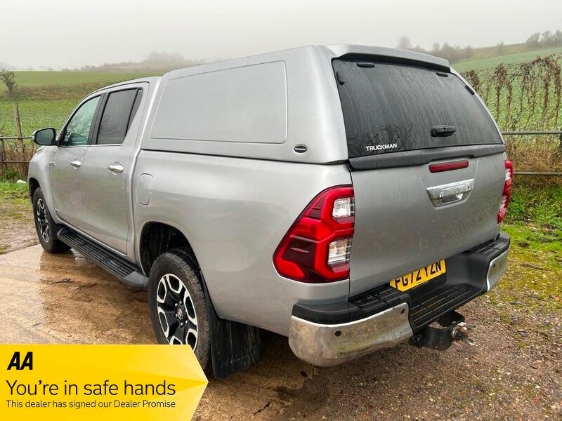 Used Toyota Hilux 2022 for sale - 77254874: Photo 6