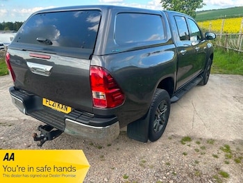 Used Toyota Hilux 2021 for sale - 78335409: Photo