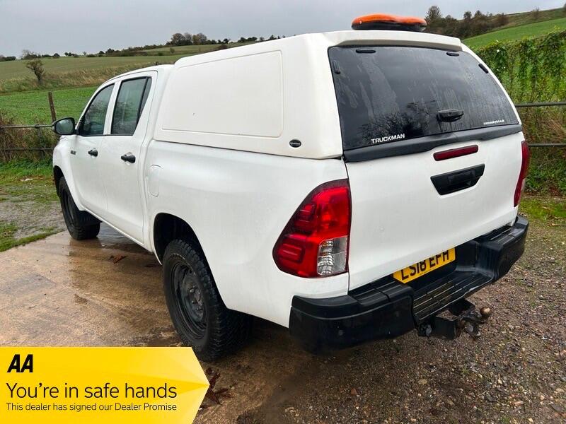 Used Toyota Hilux 2018 for sale - 76441020: Photo 4