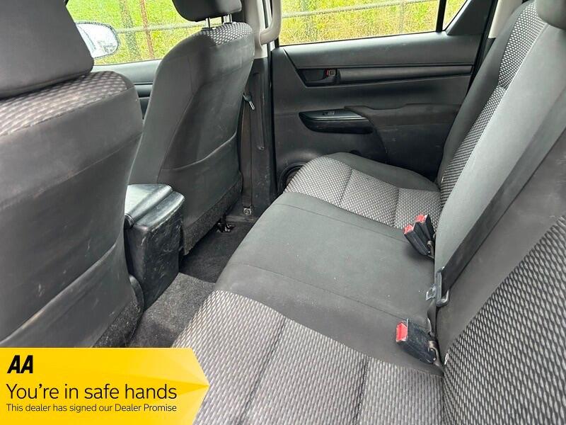 Used Toyota Hilux 2018 for sale - 76441020: Photo 7