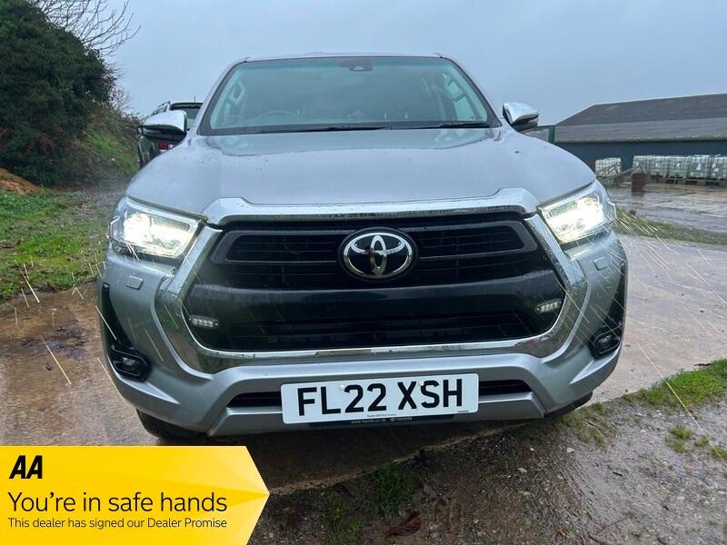 Used Toyota Hilux 2022 for sale - 76772020: Photo 2
