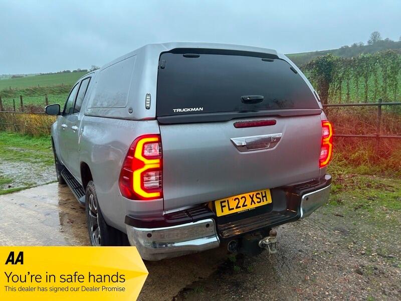 Used Toyota Hilux 2022 for sale - 76772020: Photo 5