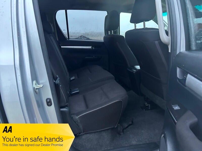 Used Toyota Hilux 2022 for sale - 76772020: Photo 9