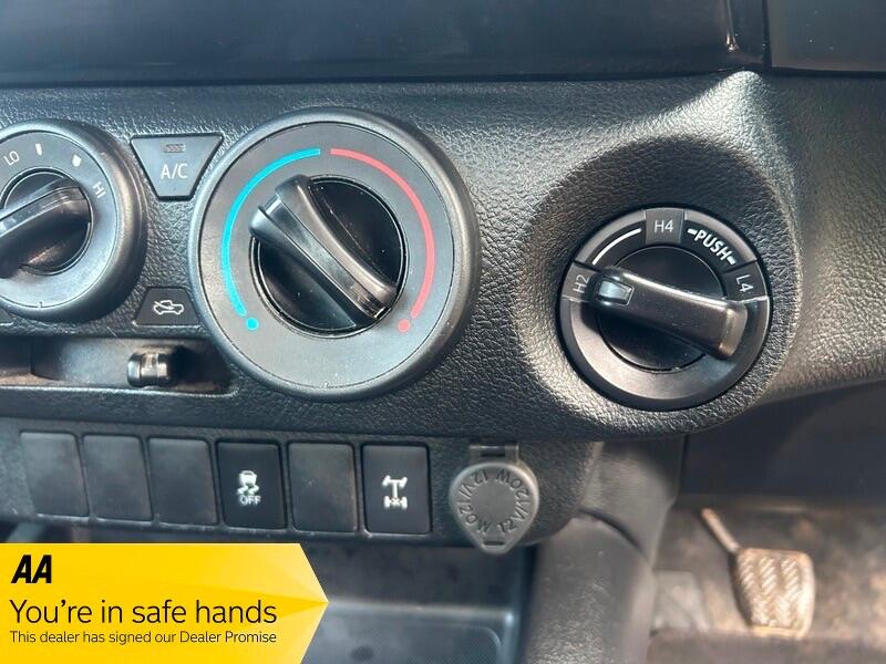 Used Toyota Hilux 2020 for sale - 76865906: Photo 17