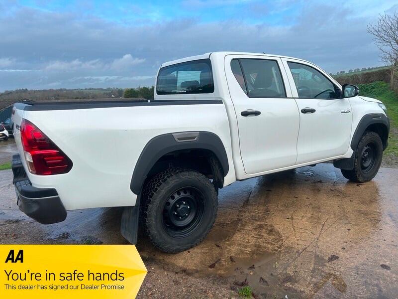Used Toyota Hilux 2020 for sale - 76865906: Photo 4