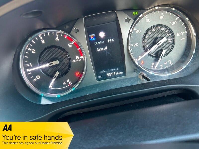 Used Toyota Hilux 2021 for sale - 77957755: Photo 15