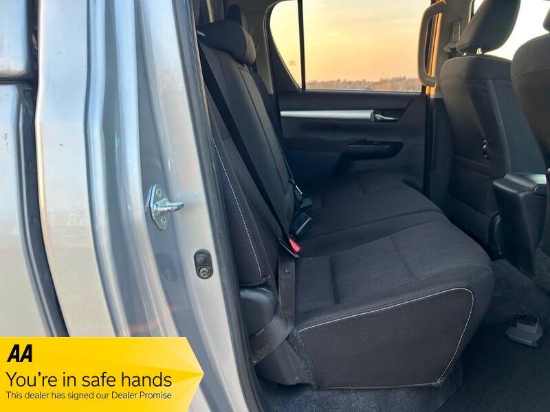 Used Toyota Hilux 2021 for sale - 77957755: Photo 18
