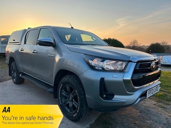 Used Toyota Hilux 2021 for sale - 77957755: Photo