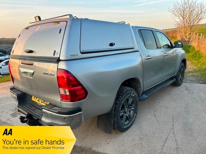 Used Toyota Hilux 2021 for sale - 77957755: Photo 3