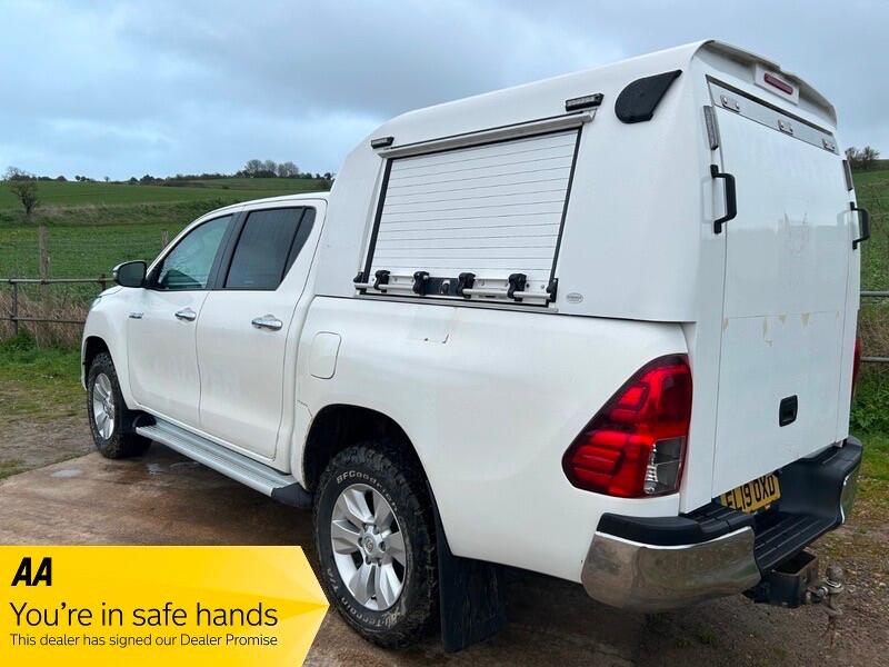 Used Toyota Hilux 2019 for sale - 78019558: Photo 2