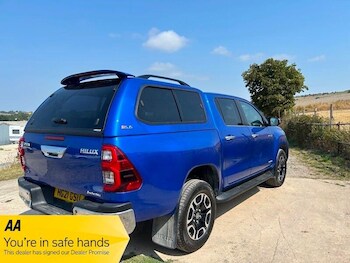 Used Toyota Hilux 2021 for sale - 75577564: Photo