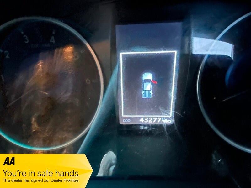 Used Toyota Hilux 2019 for sale - 77909405: Photo 14