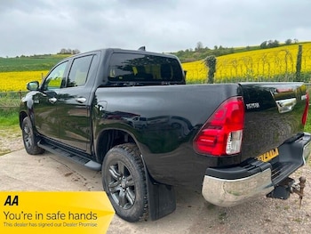 Used Toyota Hilux 2022 for sale - 78291673: Photo