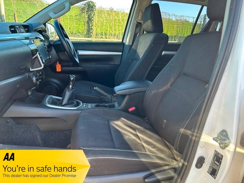 Used Toyota Hilux 2021 for sale - 77898271: Photo 6