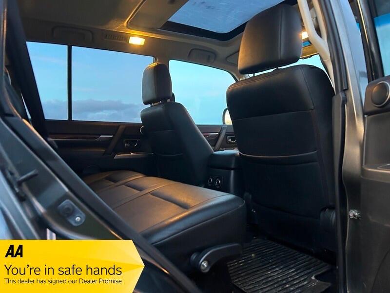 Used Mitsubishi Shogun 2014 for sale - 77237770: Photo 10