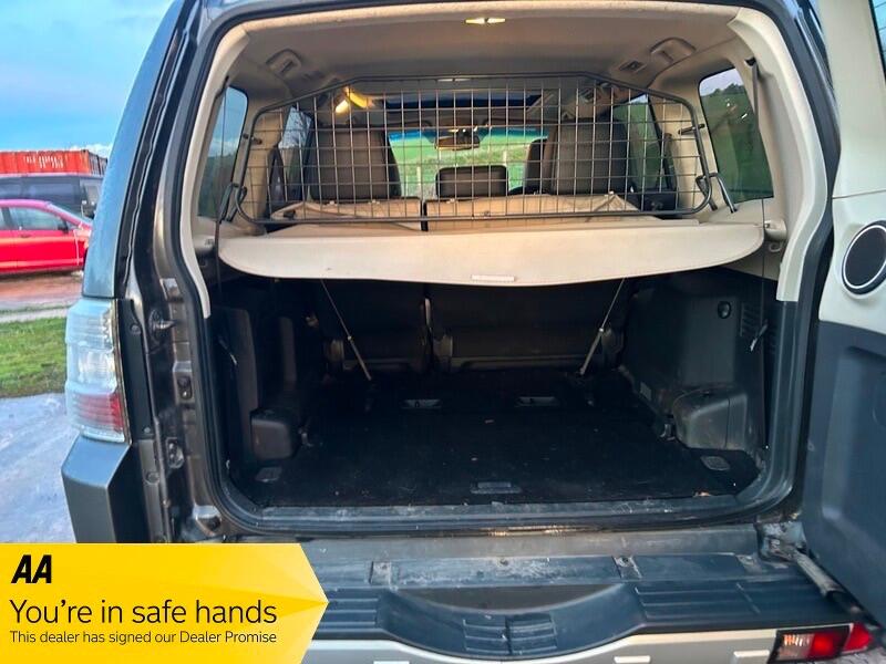 Used Mitsubishi Shogun 2014 for sale - 77237770: Photo 9