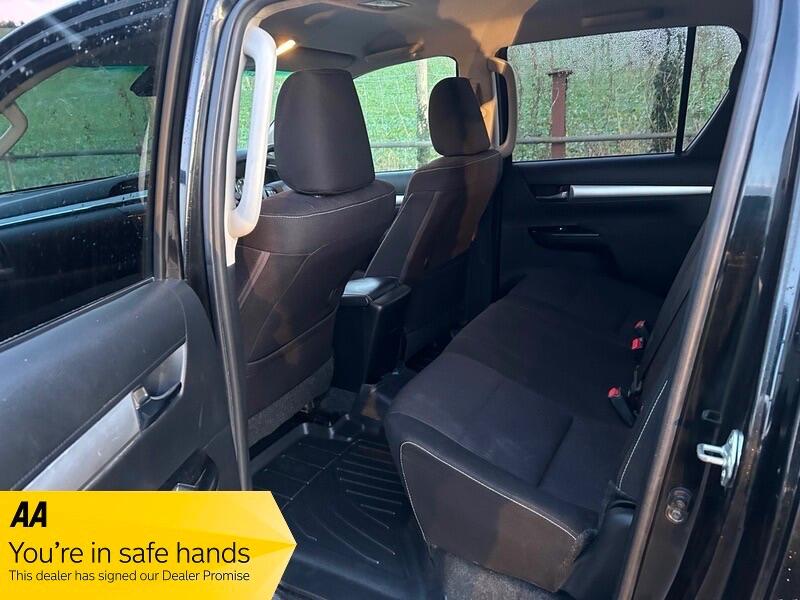 Used Toyota Hilux 2021 for sale - 77237668: Photo 14