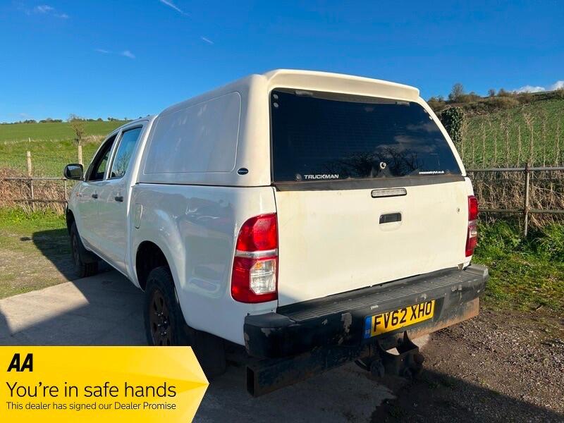 Used Toyota Hilux 2012 for sale - 77892640: Photo 5