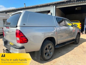 Used Toyota Hilux 2022 for sale - 75614273: Photo