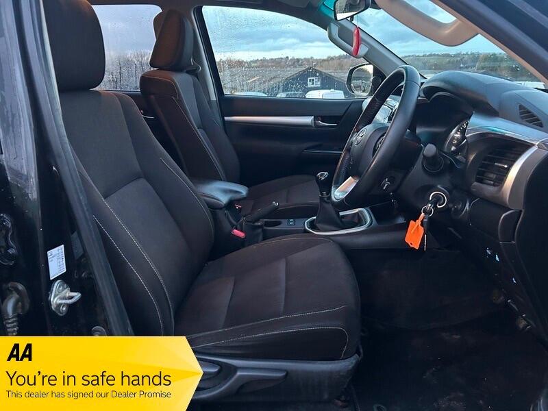 Used Toyota Hilux 2021 for sale - 77237953: Photo 7