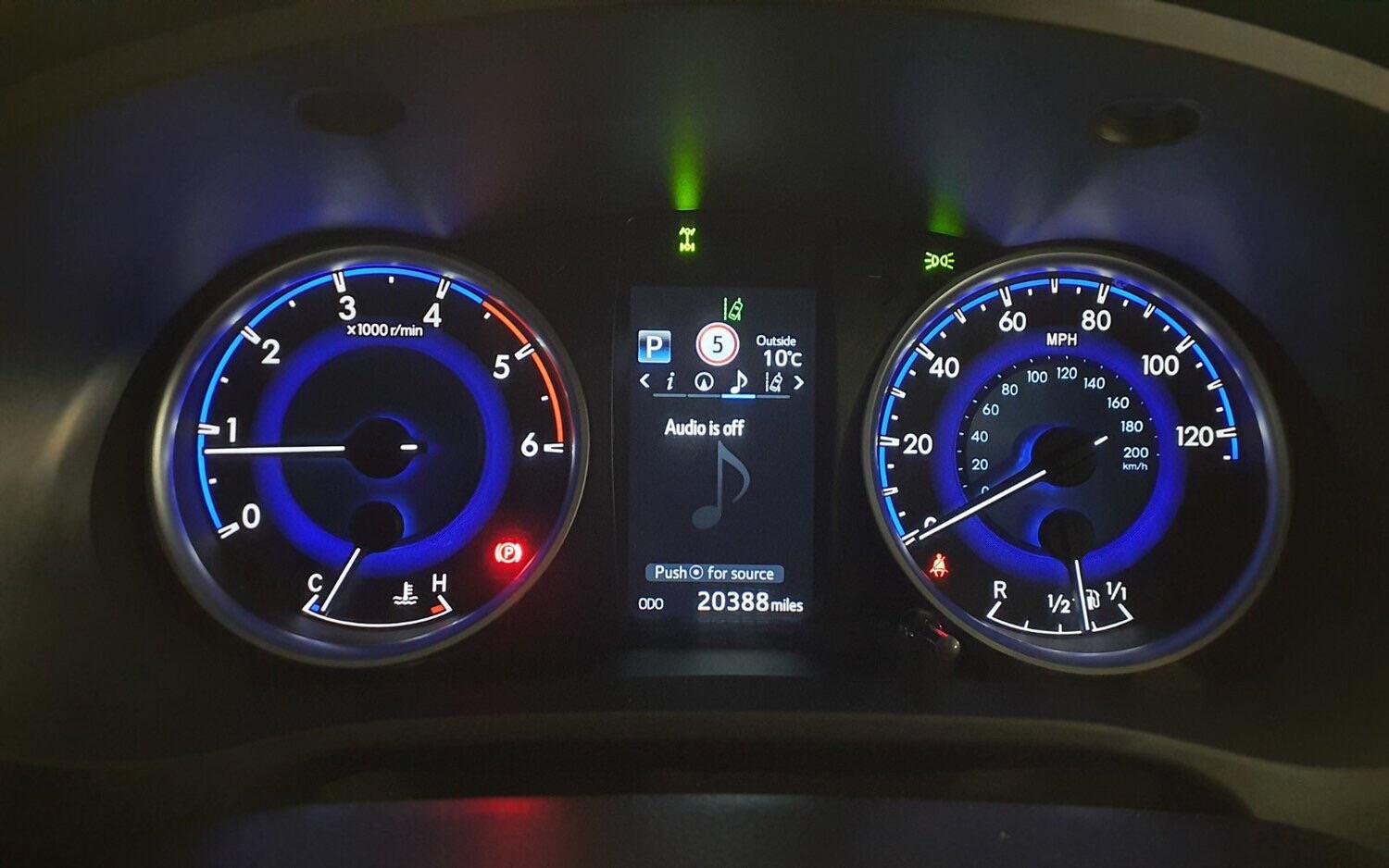 Used Toyota Hilux 2018 for sale - 77074458: Photo 6