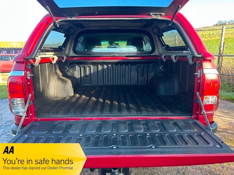 Used Toyota Hilux 2018 for sale - 77074458: Photo 9