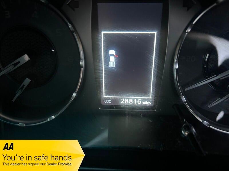 Used Toyota Hilux for sale - 77768793: Photo 16