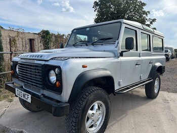 Used Land Rover Defender 110 2013 for sale - 79634563: Photo
